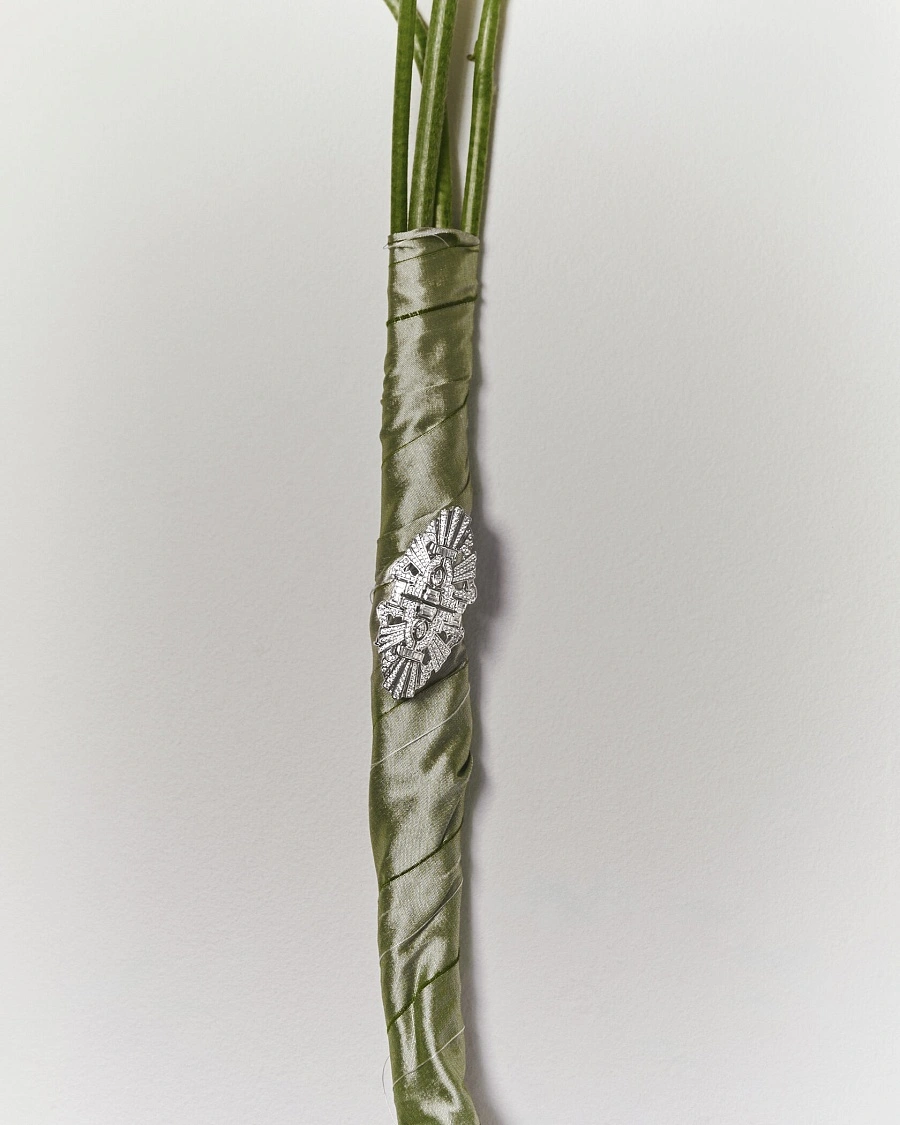 Brooch Apsara