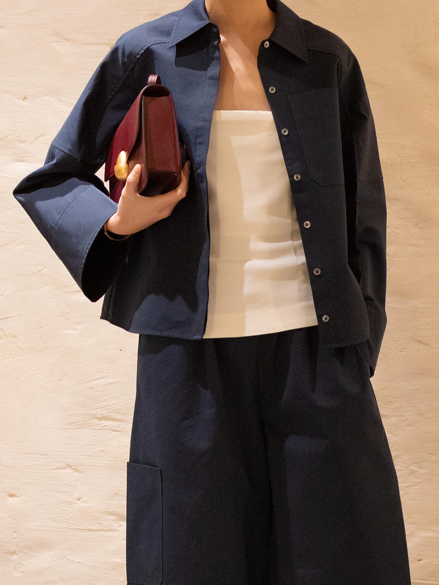 OVERSIZED PATCH PCKT SHIRT