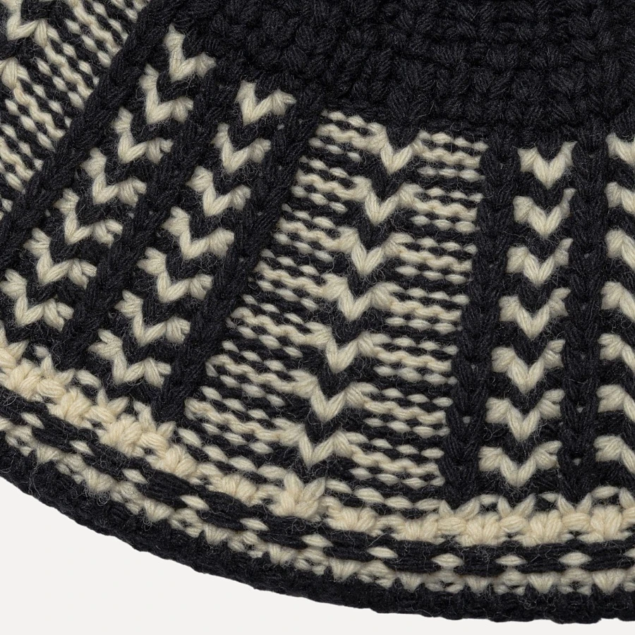 JACQUARD KNIT BEANIE