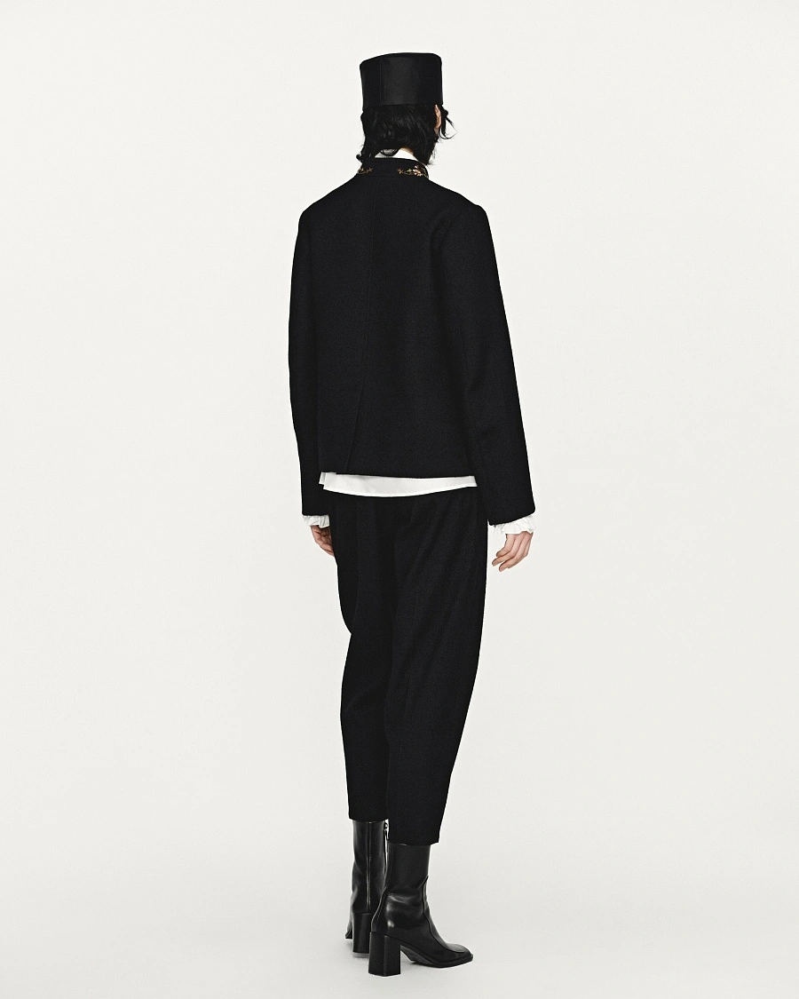 Black textured wool 3D skinny pants