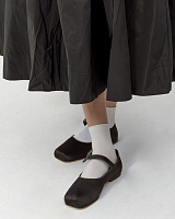 The Mary Jane Pointe