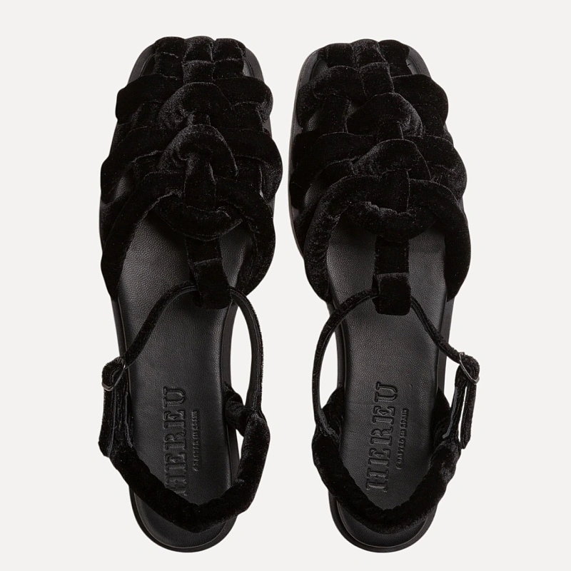 Cabersa 2 Velvet Black