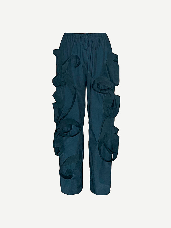Quilling staple trousers