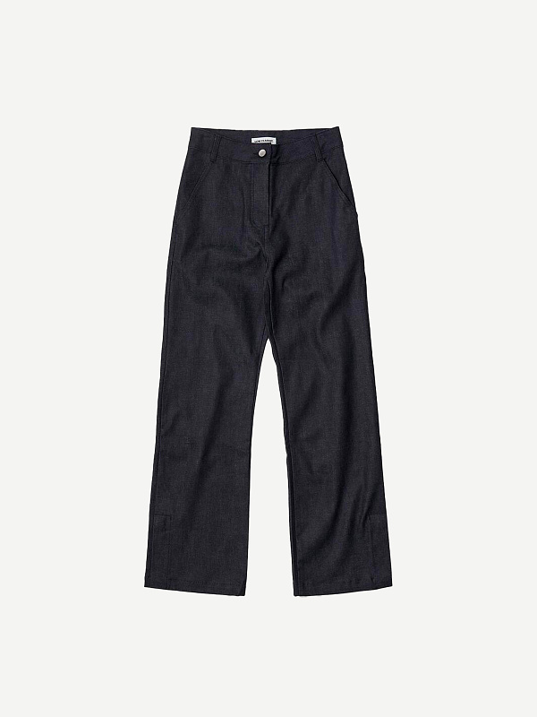 SLIM FIT DENIM
